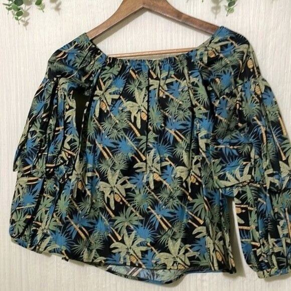 Anthropologie Petersyn Lily Off The Shoulder Paradise Print Top NWT Small - Picture 6 of 10